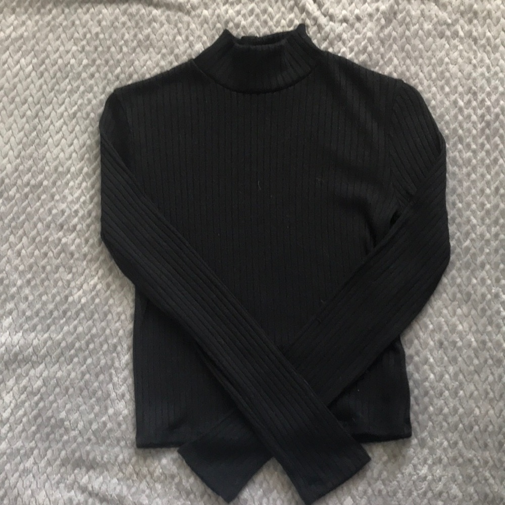 Women’s Black Turtleneck Longsleeve